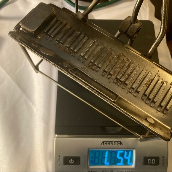 Nuts & Bolts Metal Art Sculpture - Keyboardist Musician Playing Dual Keyboards - Picture 16 of 16